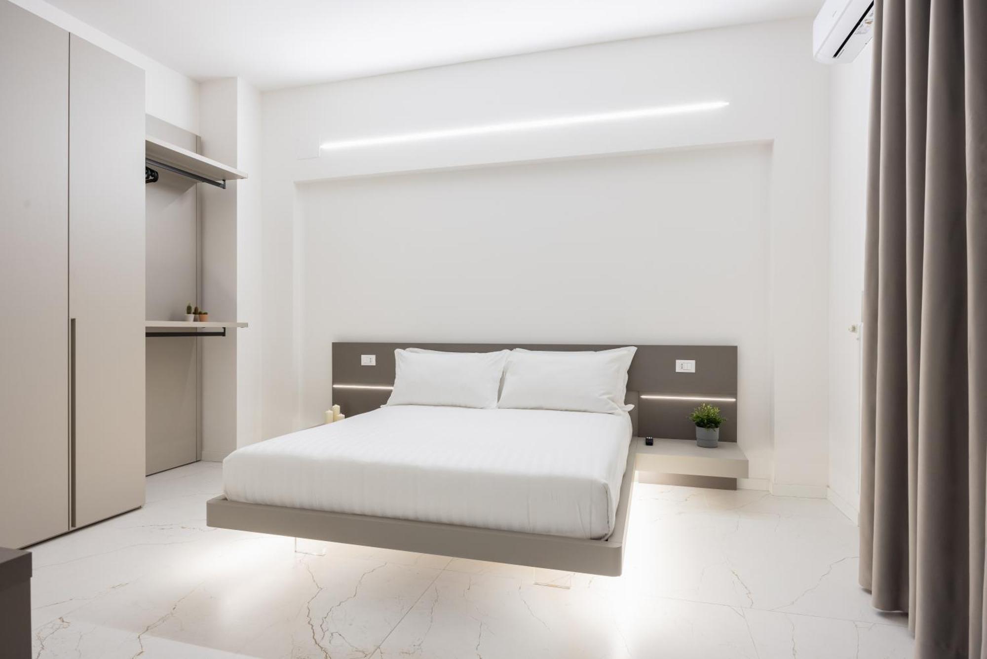 Excelsior Station Suite Bologna Luaran gambar
