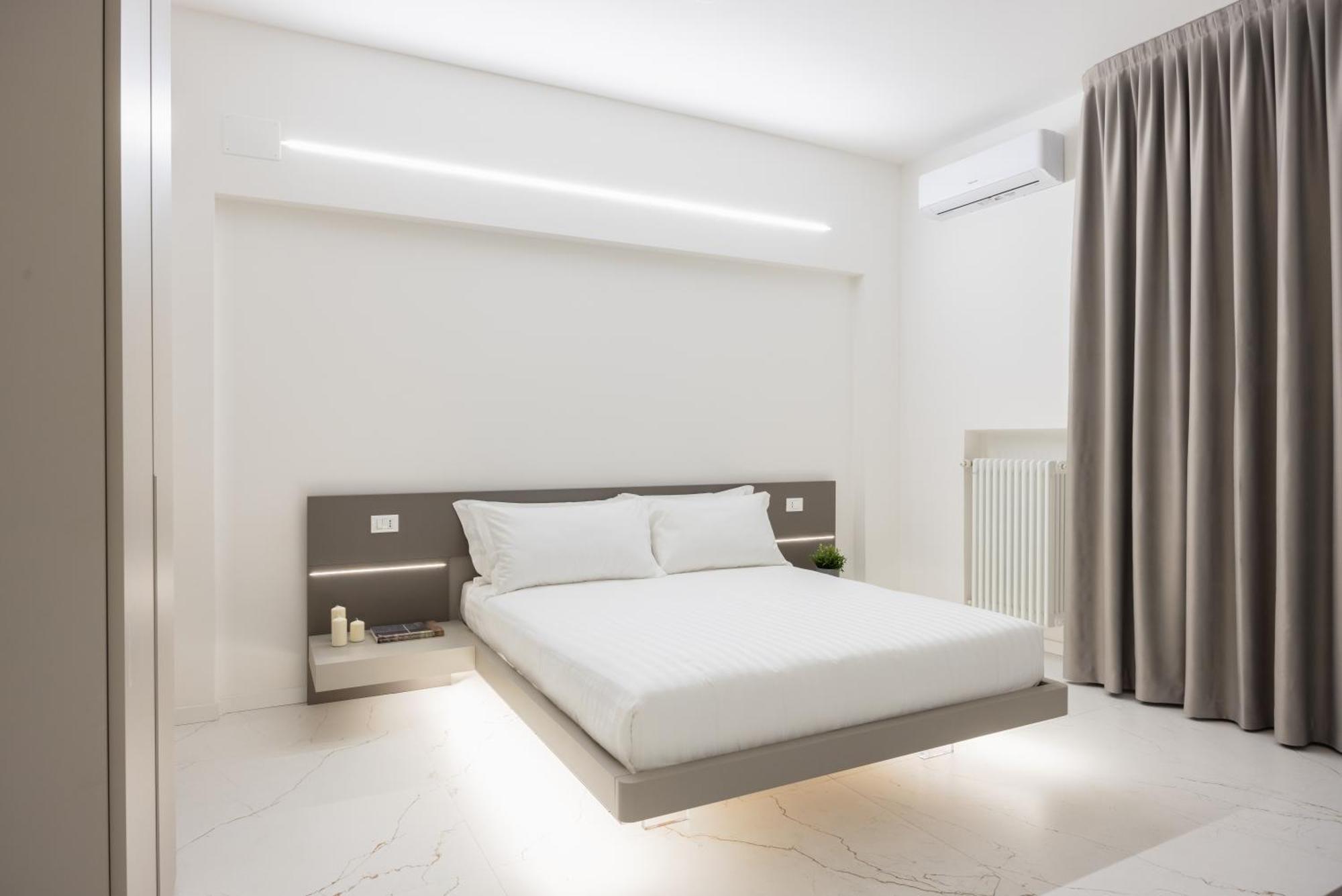 Excelsior Station Suite Bologna Luaran gambar