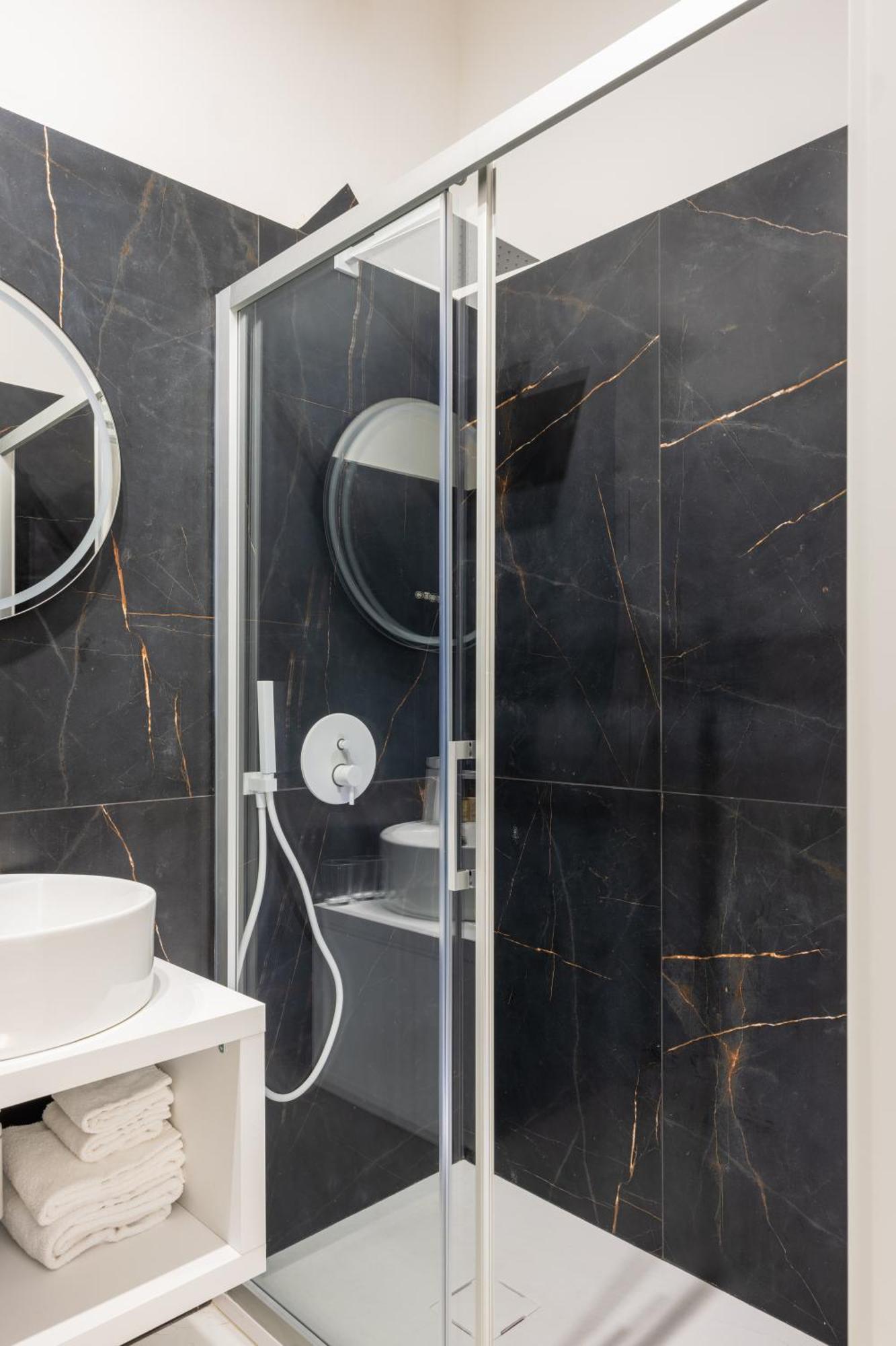 Excelsior Station Suite Bologna Luaran gambar