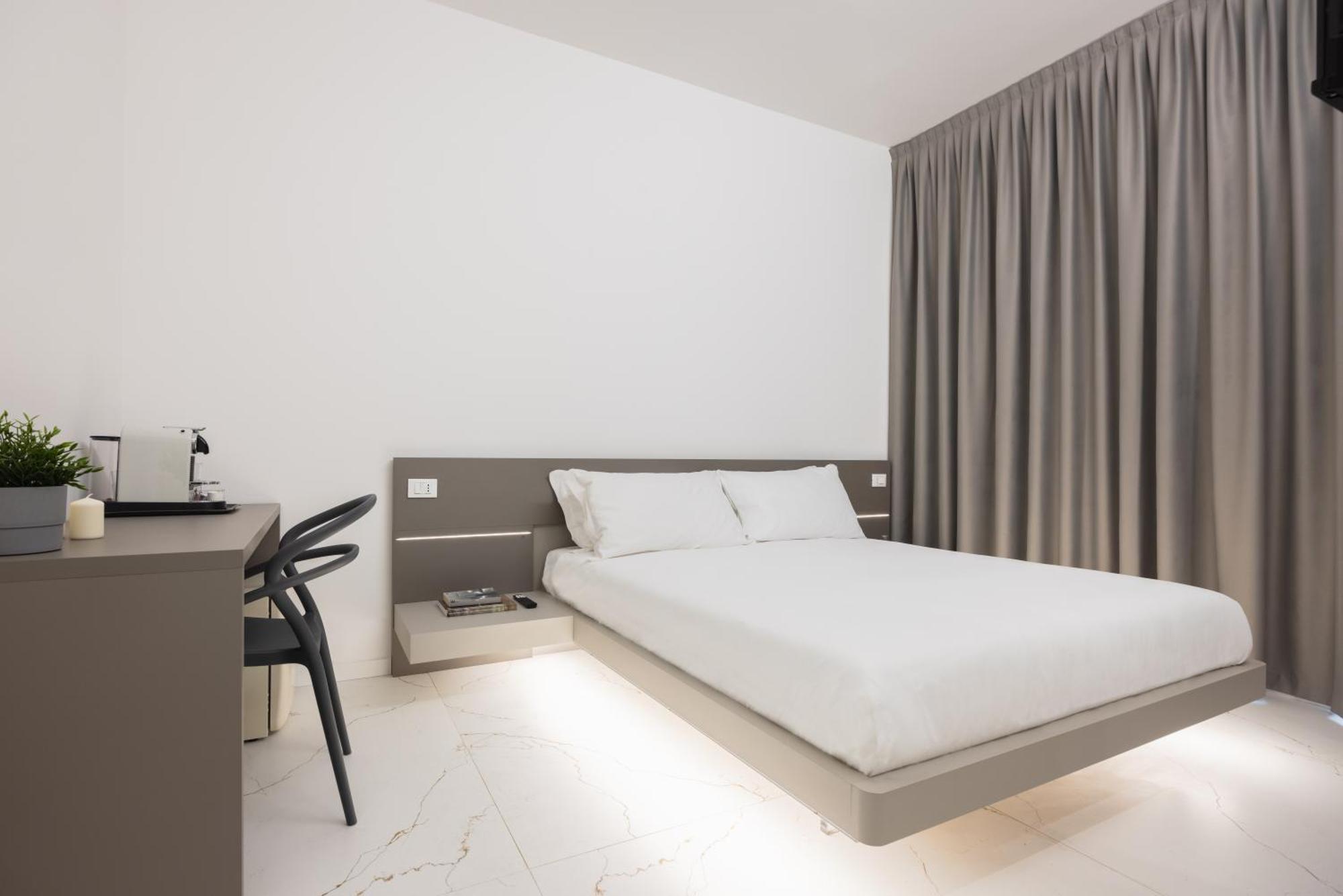 Excelsior Station Suite Bologna Luaran gambar